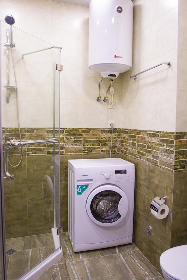 באטומי Apartament Denis In Apart-Otel Residenc מראה חיצוני תמונה