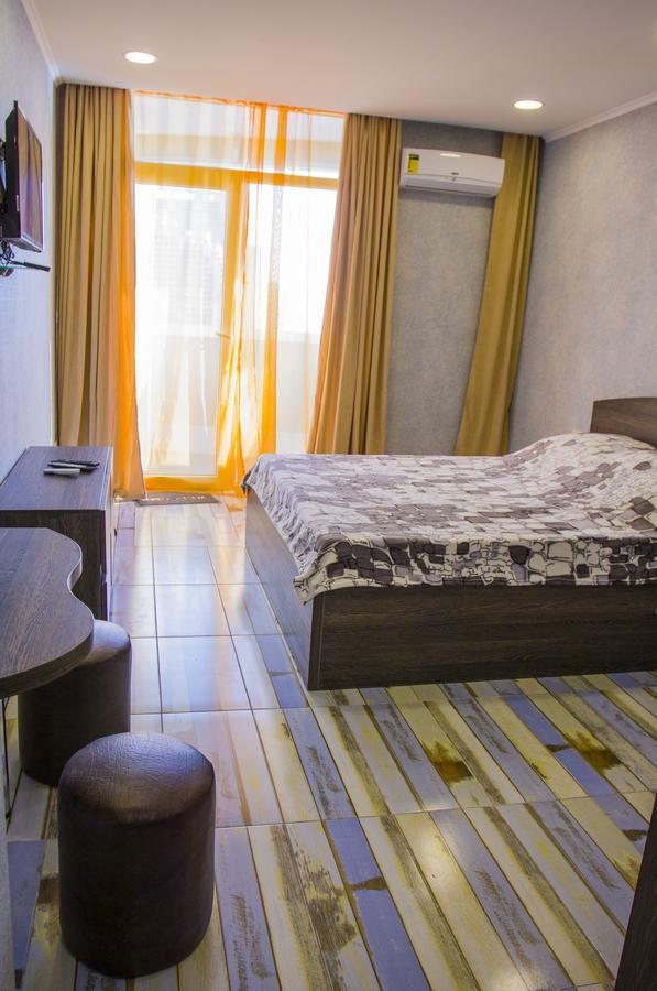 באטומי Apartament Denis In Apart-Otel Residenc מראה חיצוני תמונה