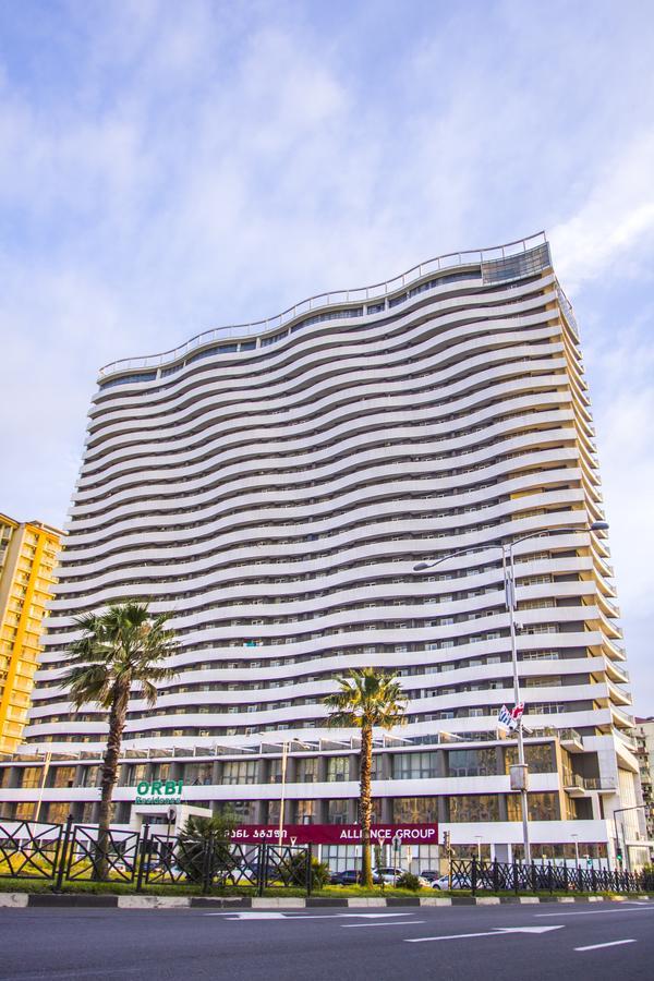 באטומי Apartament Denis In Apart-Otel Residenc מראה חיצוני תמונה